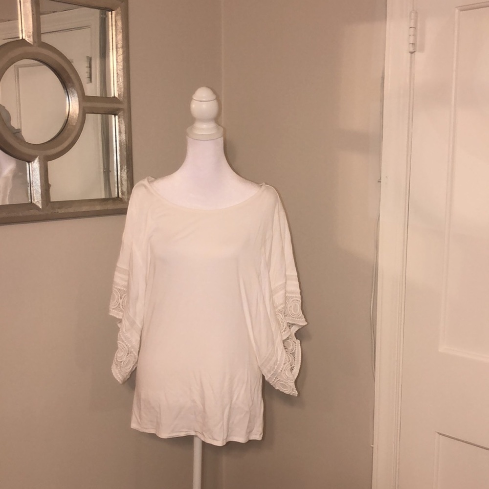 Bebe White top with wide crochet sleeves